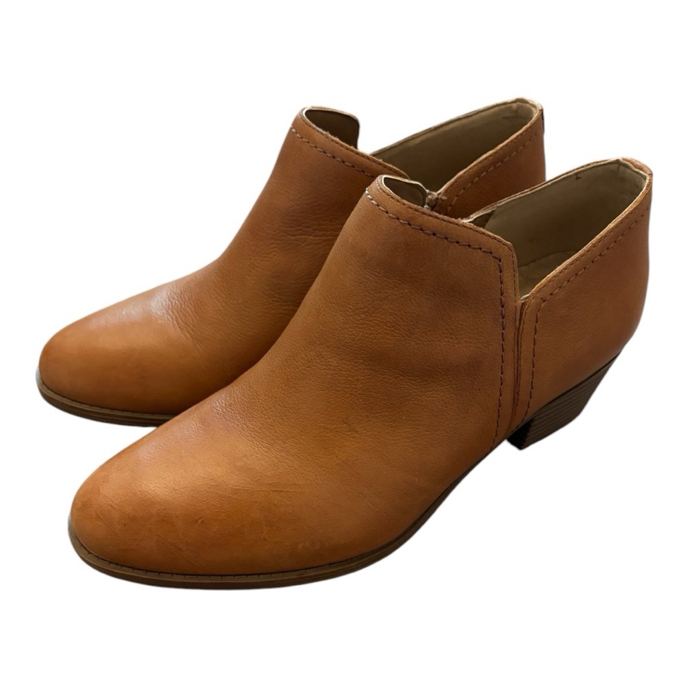 11 Naturalizer leather ankle booties